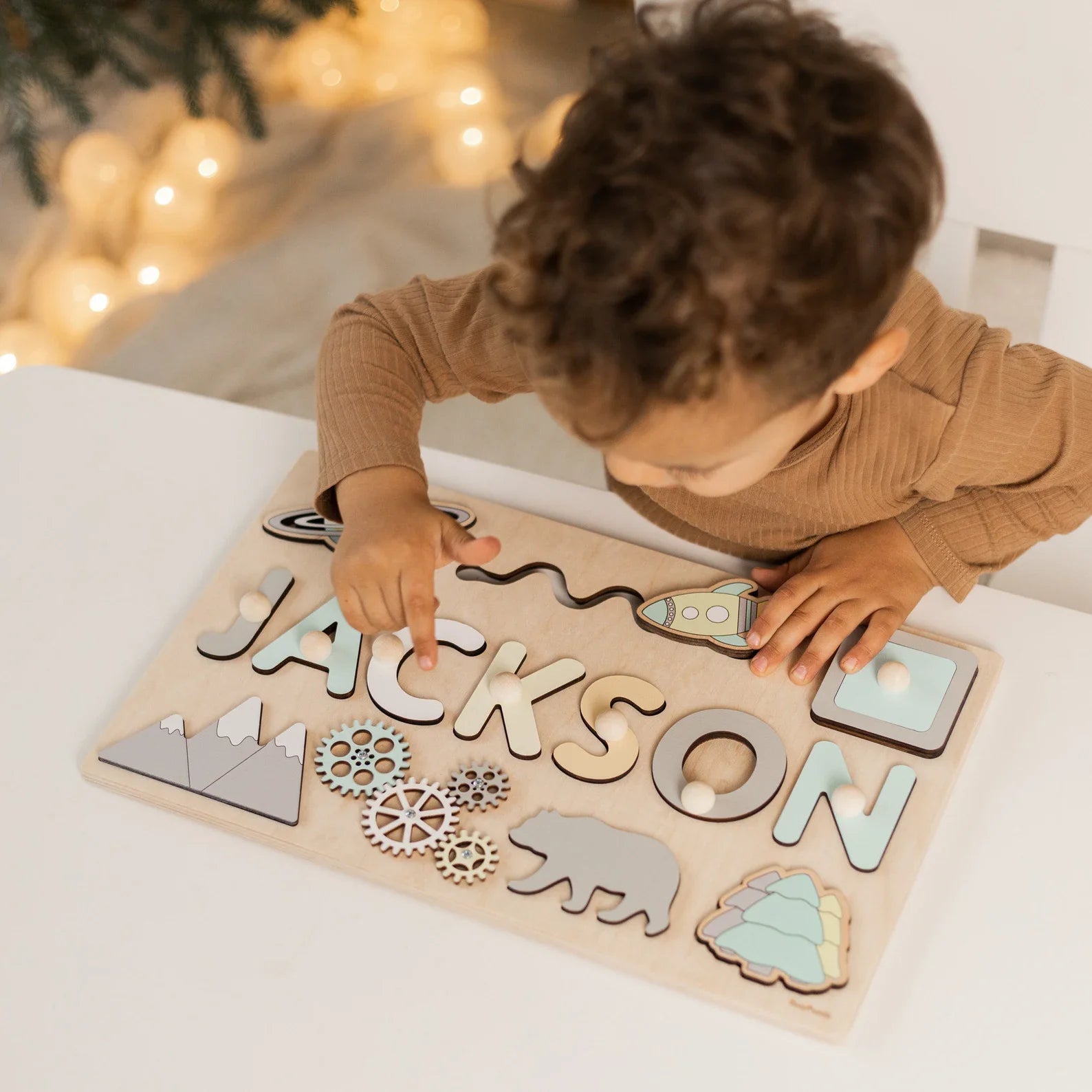 Toddlers Name Puzzle – Personligt pussel i trä
